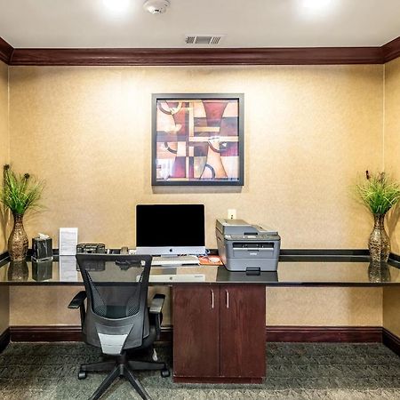 Red Lion Inn & Suites Mineral Wells Ngoại thất bức ảnh