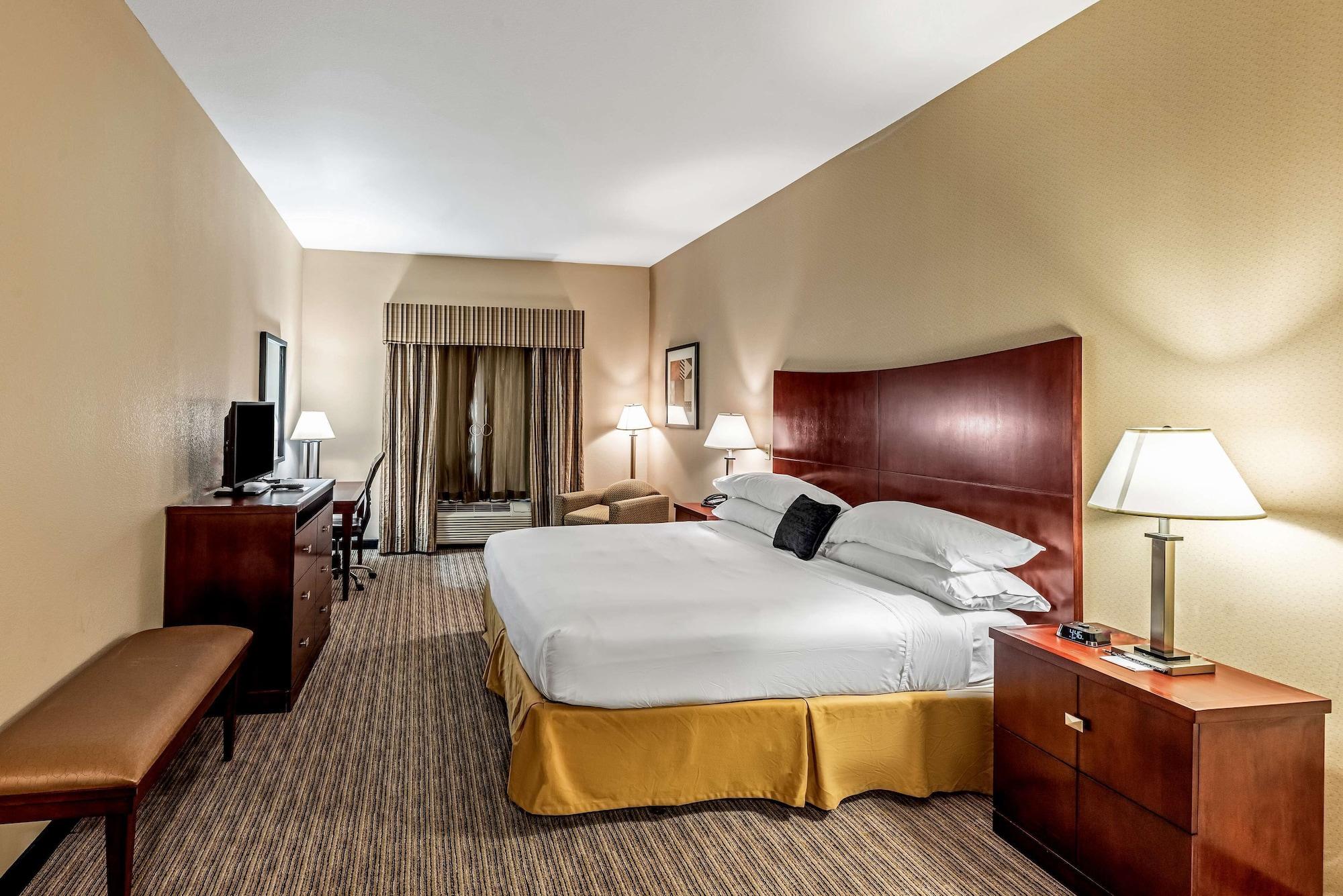 Red Lion Inn & Suites Mineral Wells Ngoại thất bức ảnh